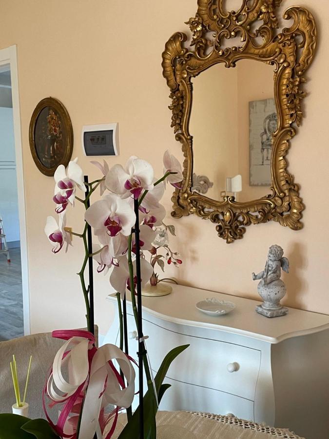 Annali Casa Vacanze - Shabby Style Nella Natura La Spezia Exterior photo
