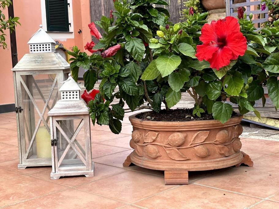 Annali Casa Vacanze - Shabby Style Nella Natura La Spezia Exterior photo