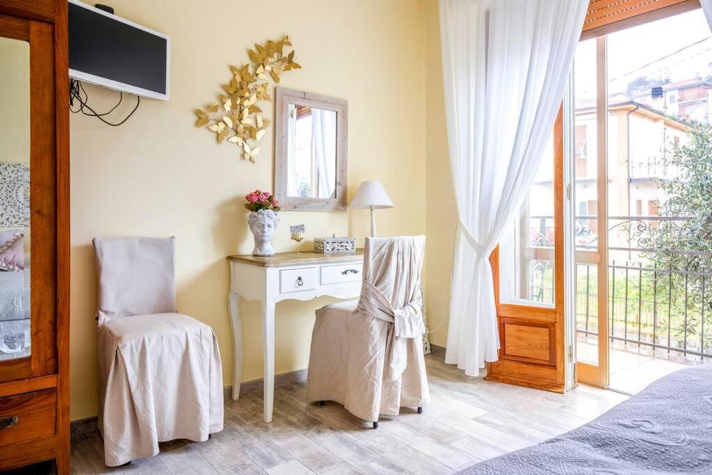 Annali Casa Vacanze - Shabby Style Nella Natura La Spezia Exterior photo