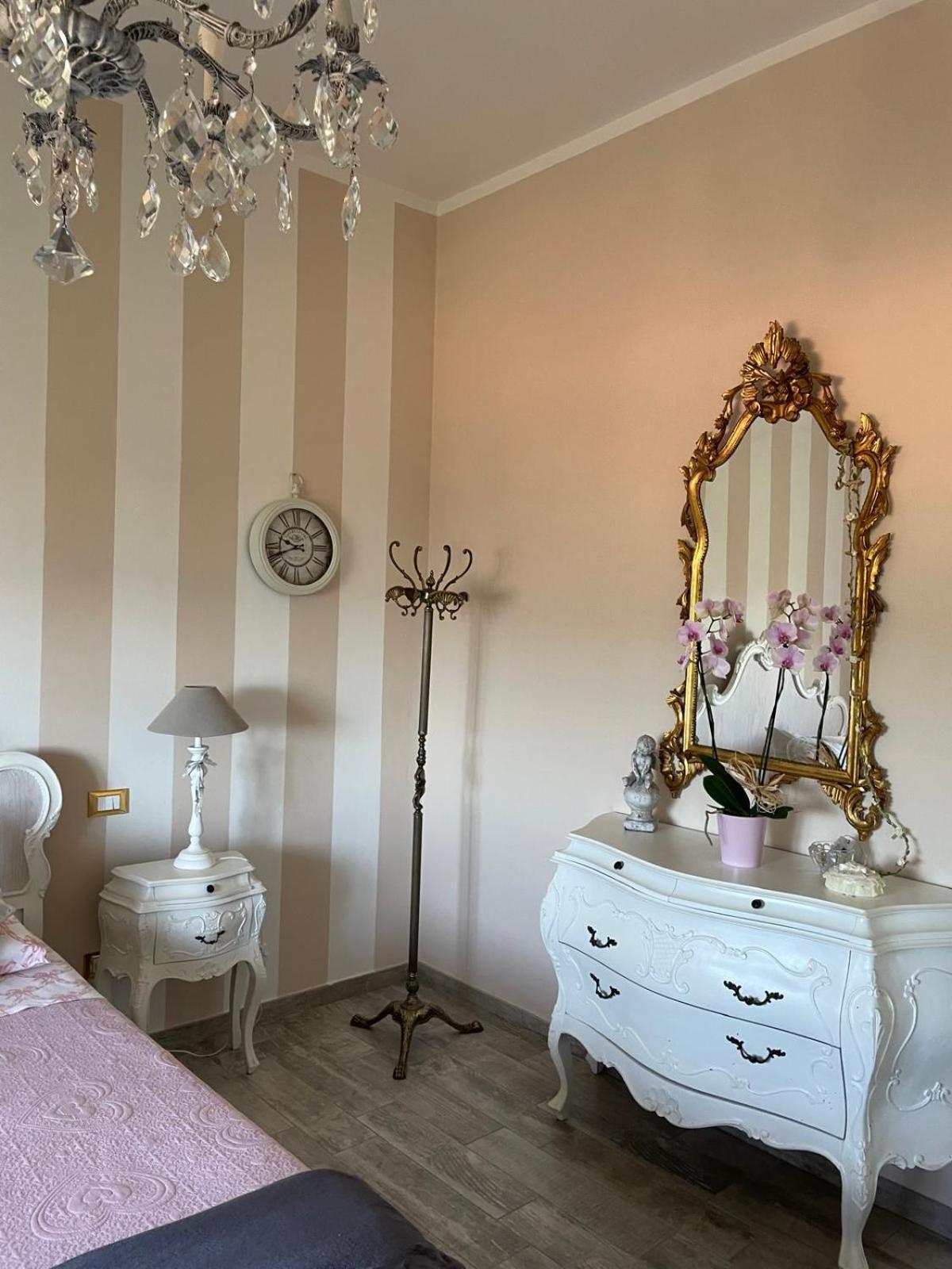 Annali Casa Vacanze - Shabby Style Nella Natura La Spezia Exterior photo